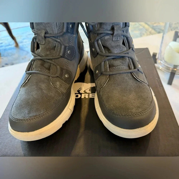 Sorel Women’s Gray Explorer II Joan Waterproof Boot Size 8 - Picture 2 of 16